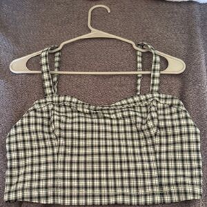 Hollister Black and White Plaid Crop Top